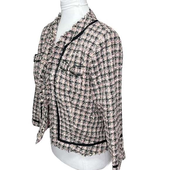 True Meaning Tweed Raw Edges Blazer - Picture 2 of 6